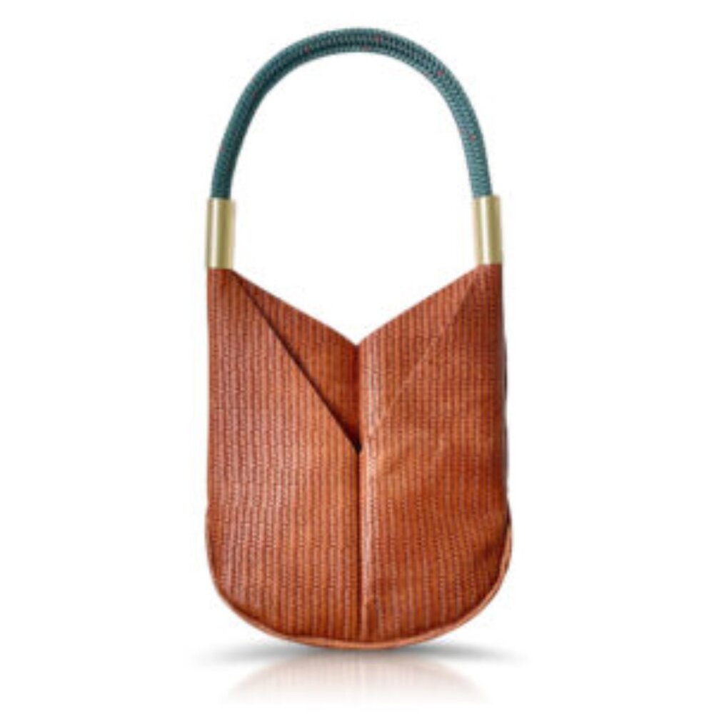 Wildwood Oyster Large Basketweave Tote with Teal Rope, NWT